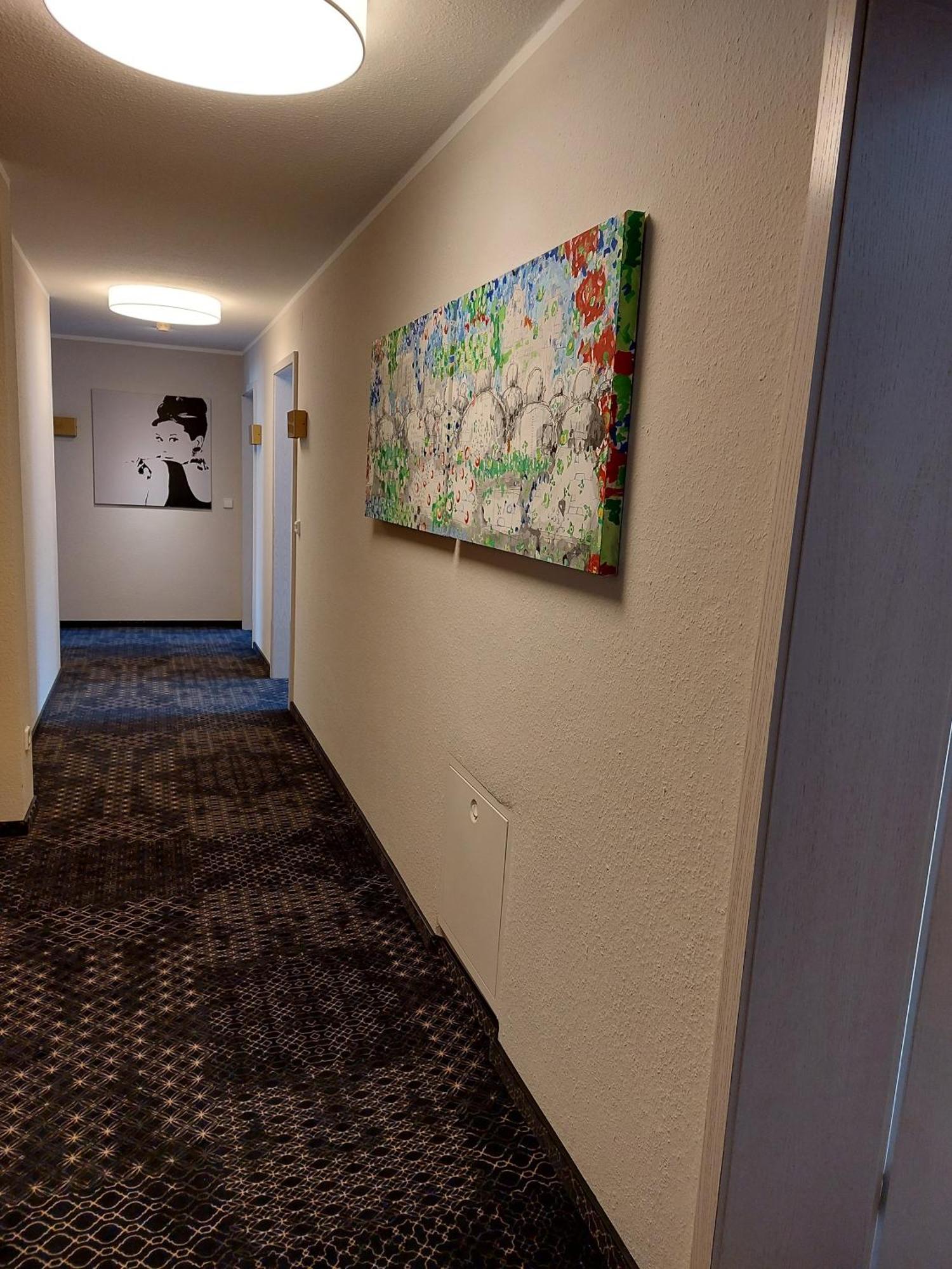 Hotel-Restaurant Roter Ochsen Lauchheim ภายนอก รูปภาพ